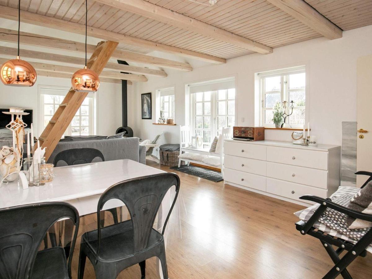 4 Person Holiday Home In S By Sæby 외부 사진